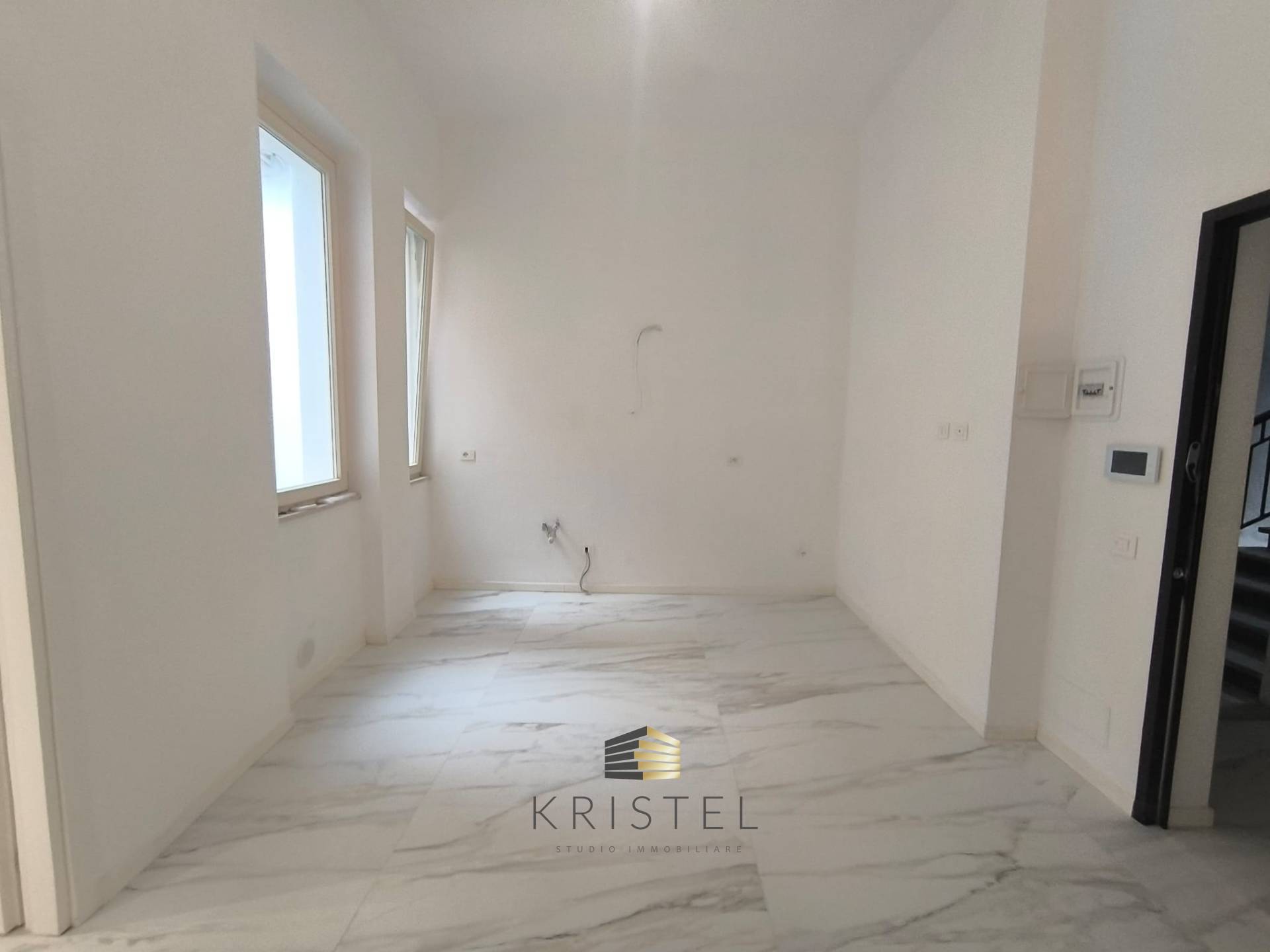 Appartamento in vendita a Pescara, Centro - foto 3