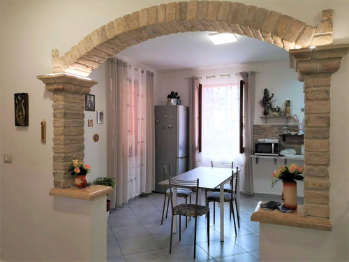 Casa indipendente in vendita a Villa Rosa, Martinsicuro (TE)