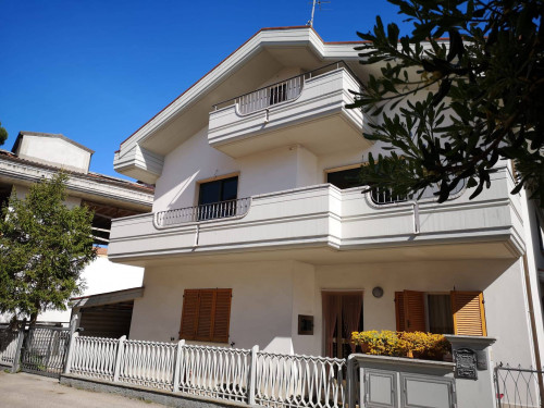 Casa singola in vendita a Martinsicuro