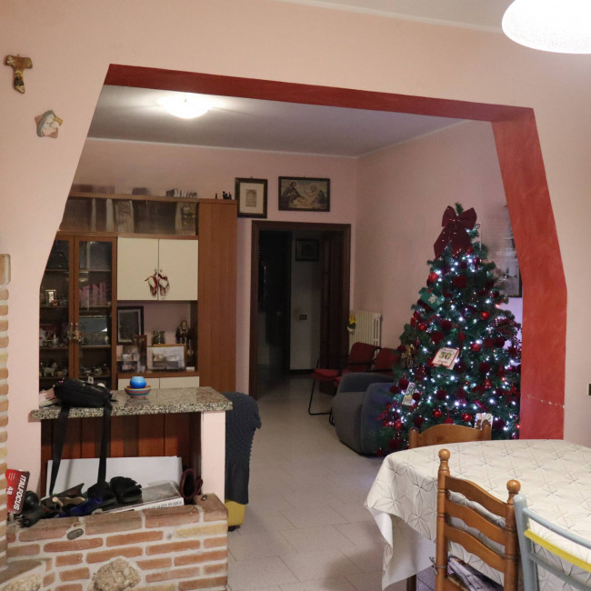 Casa bifamiliare in vendita a Controguerra