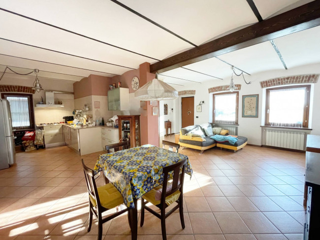 Appartamento in vendita a San Francesco Al Campo (TO)