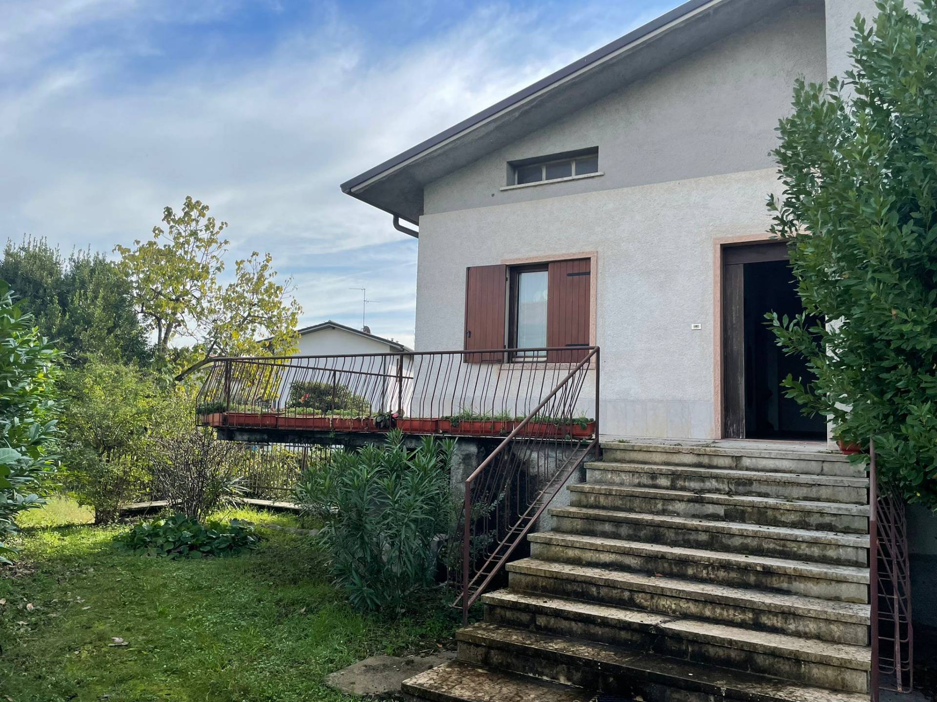 Casa indipendente in vendita a Domegliara, Sant'ambrogio Di Valpolicella (VR)
