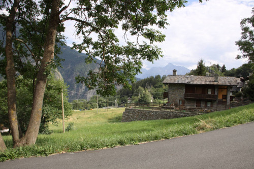 Terreno edificabile in vendita a Doues (AO)