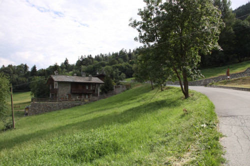 Terreno edificabile in vendita a Doues (AO)