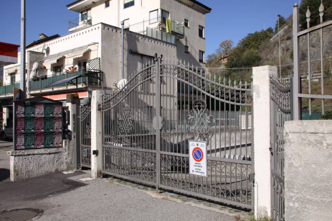 Garage/Box/Posto auto in vendita a Aosta (AO)