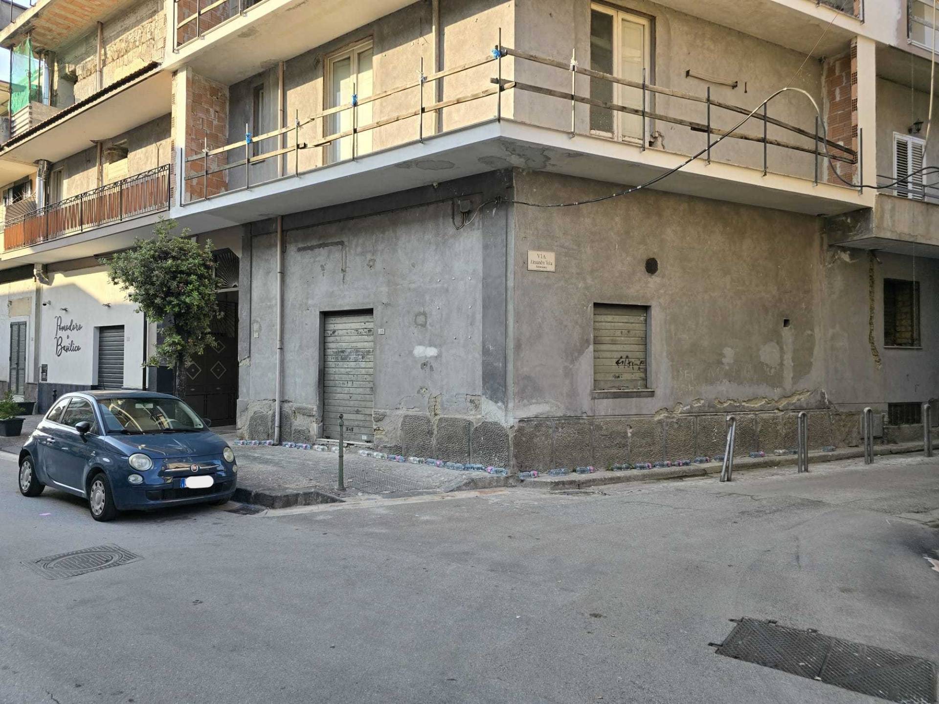 Attività commerciale in vendita a Orta Di Atella (CE)