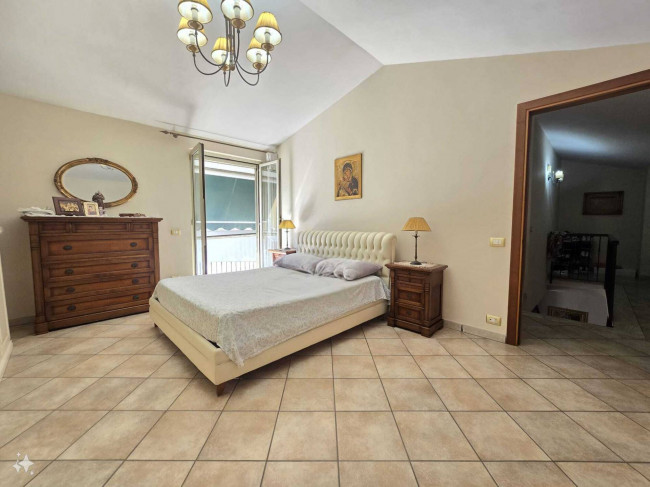 Casa indipendente in vendita a Sant'arpino (CE)