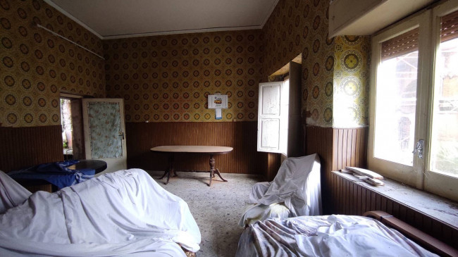 Rustico in vendita a Castel Morrone