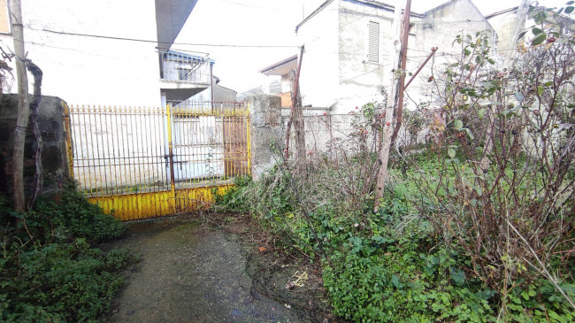 Rustico in vendita a Castel Morrone