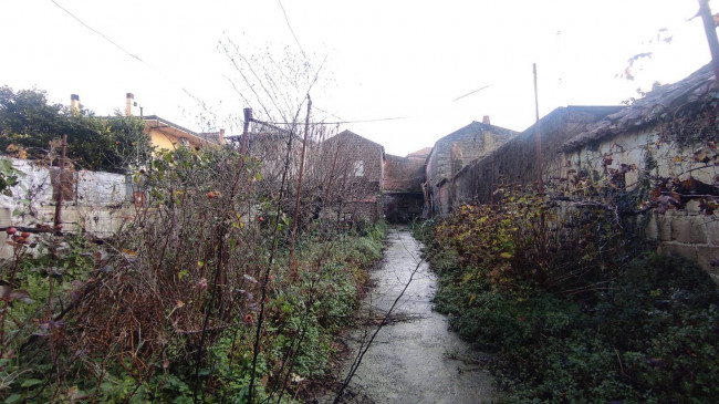 Rustico in vendita a Castel Morrone