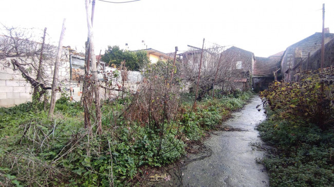 Rustico in vendita a Castel Morrone