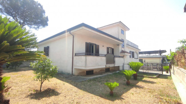 Villa in vendita a Maddaloni