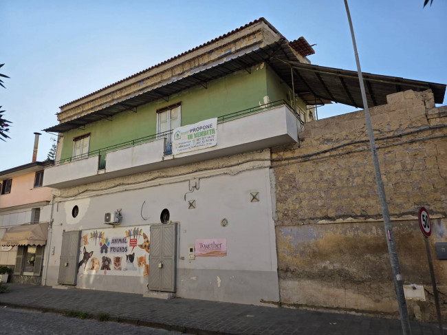 Appartamento in vendita a Orta di Atella