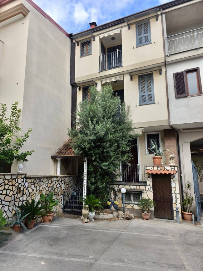 Appartamento in vendita a Orta di Atella