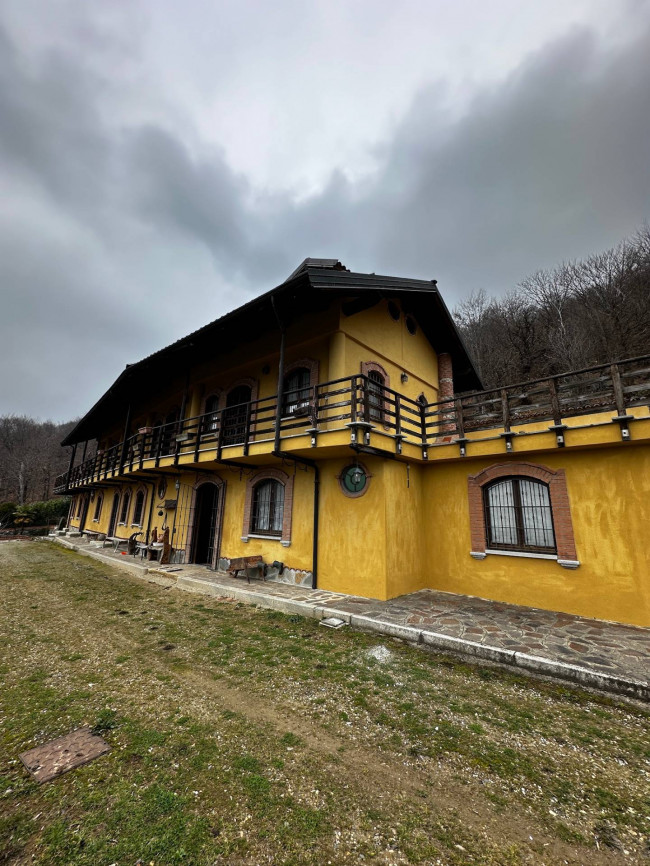 Cascinale -  Cascina in vendita a Trana