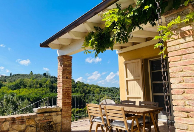 Casa indipendente in vendita a Casciana Terme Lari (PI)