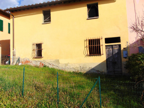 Appartamento in vendita a Reggello