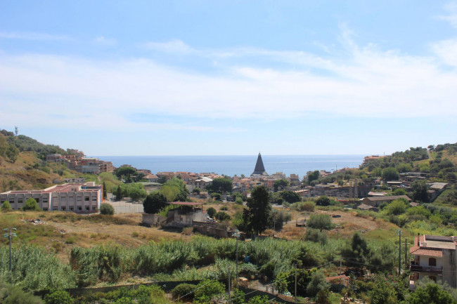 Appartamento in vendita a Giardini-Naxos