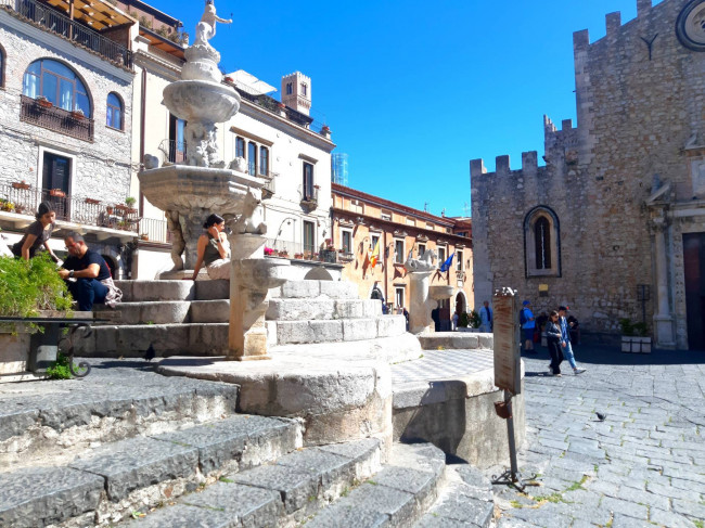 Appartamento in vendita a Taormina