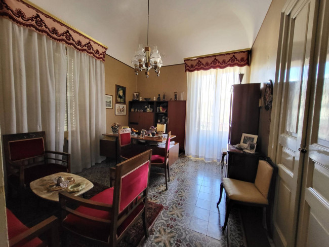 Palazzo in vendita a Piedimonte Etneo (CT)