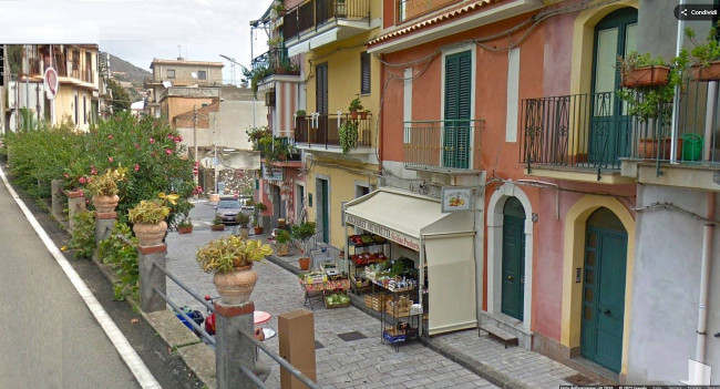 Attività commerciale in vendita a Taormina