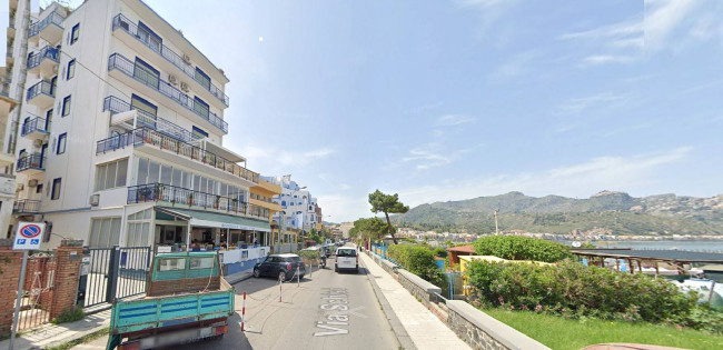 Appartamento in affitto a Giardini-Naxos