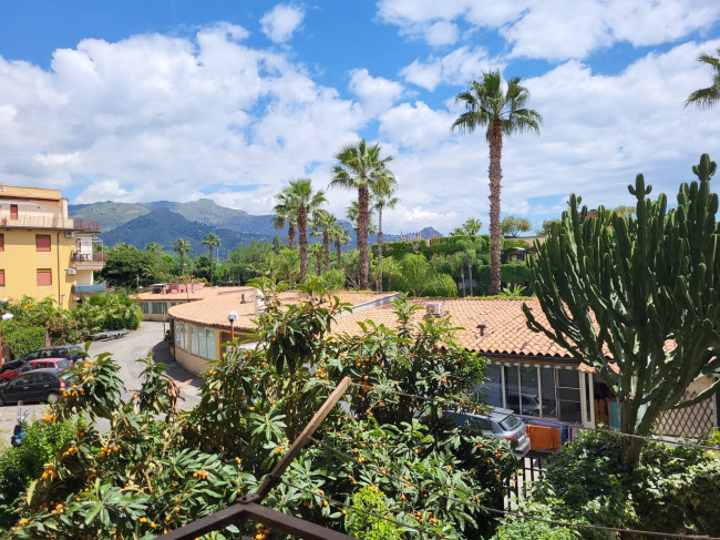 Appartamento in vendita a Giardini-Naxos