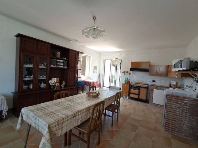 Casa di campagna in vendita a Assoro