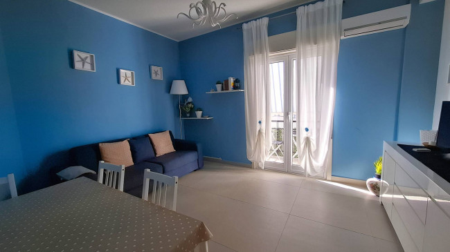 Appartamento in affitto a Giardini-Naxos