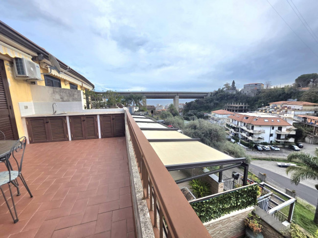 Appartamento in vendita a Letojanni