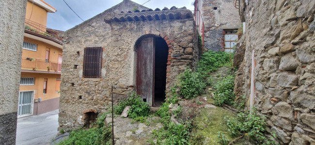 Casa singola in vendita a Graniti
