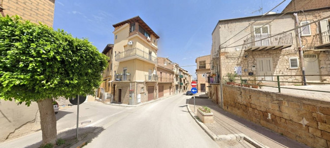 Casa singola in vendita a Riesi
