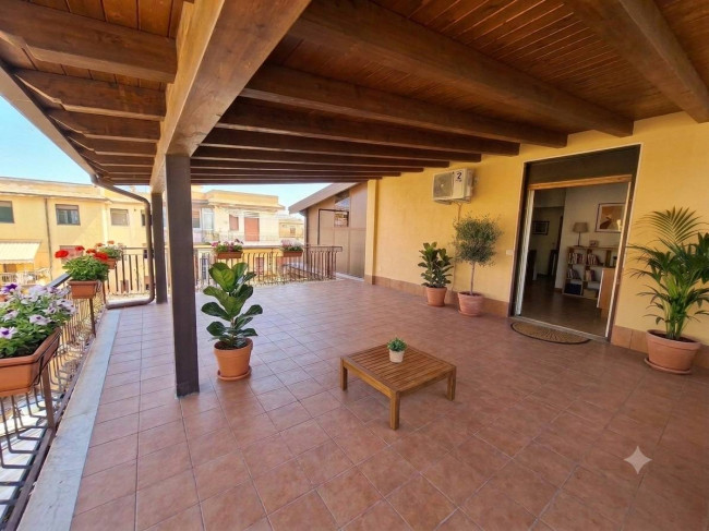 Appartamento in vendita a Giardini-Naxos