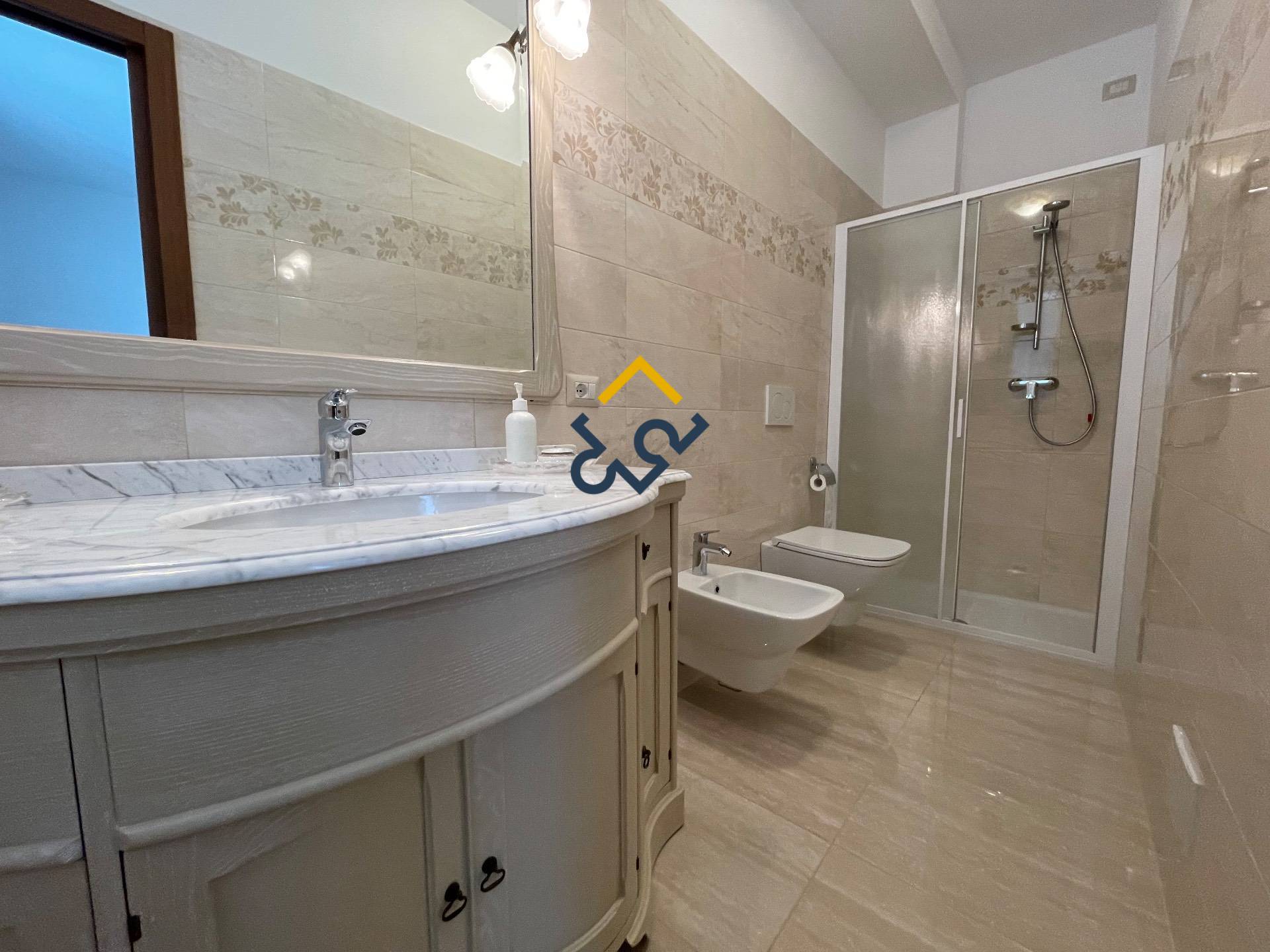 Casa indipendente in vendita a San Benedetto Del Tronto (AP)