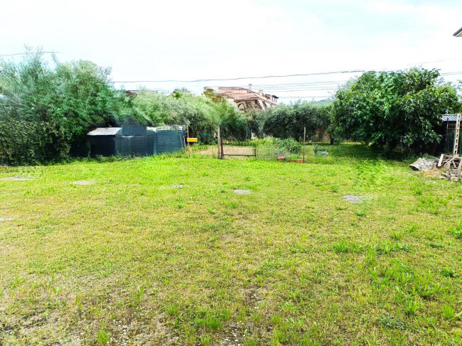 Terreno edificabile (residenziale o commerciale) in vendita a Spinetoli