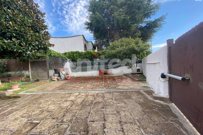 Villa in vendita a Roma (RM)