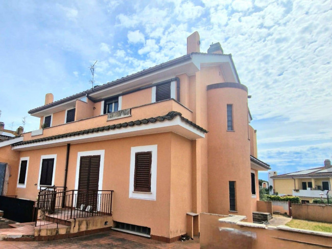 Villa bifamiliare