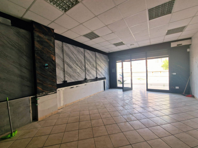 Locale commerciale