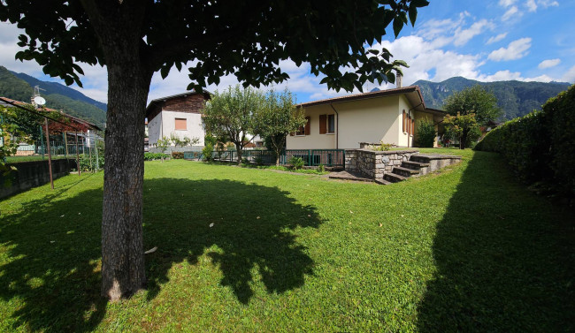 Casa singola in vendita a Bagolino