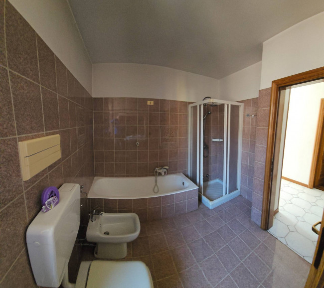 CASA SINGOLA ANCHE FRAZIONABILE in vendita a Storo