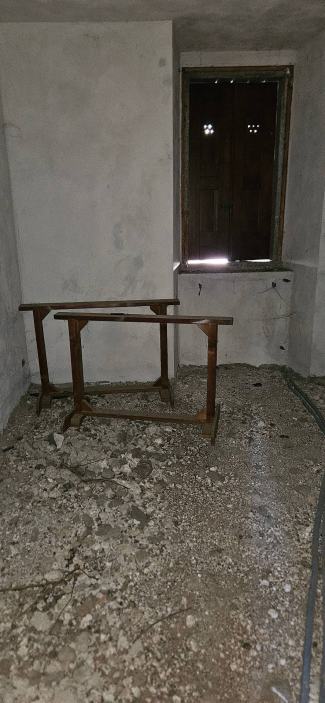 CASA SINGOLA ANCHE FRAZIONABILE in vendita a Storo