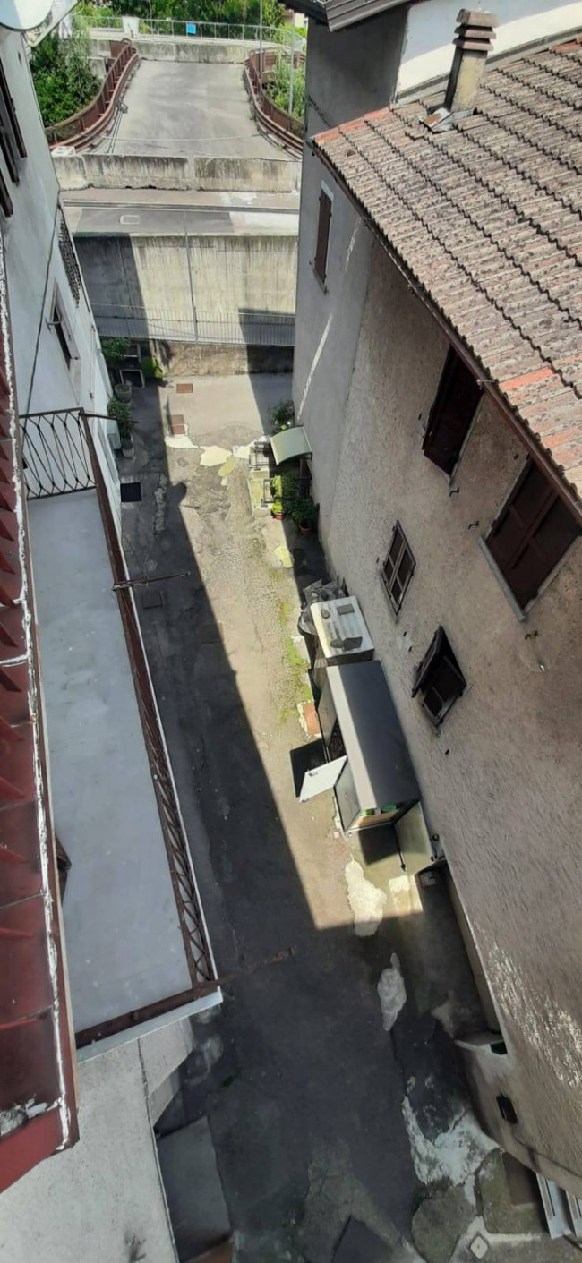CASA SINGOLA ANCHE FRAZIONABILE in vendita a Bagolino
