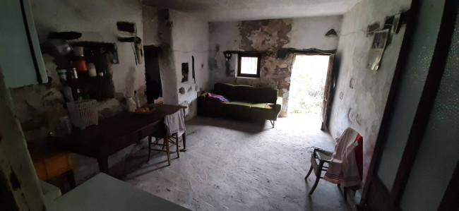 Rustico in vendita a Lavenone