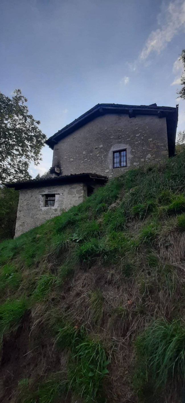 Rustico in vendita a Lavenone