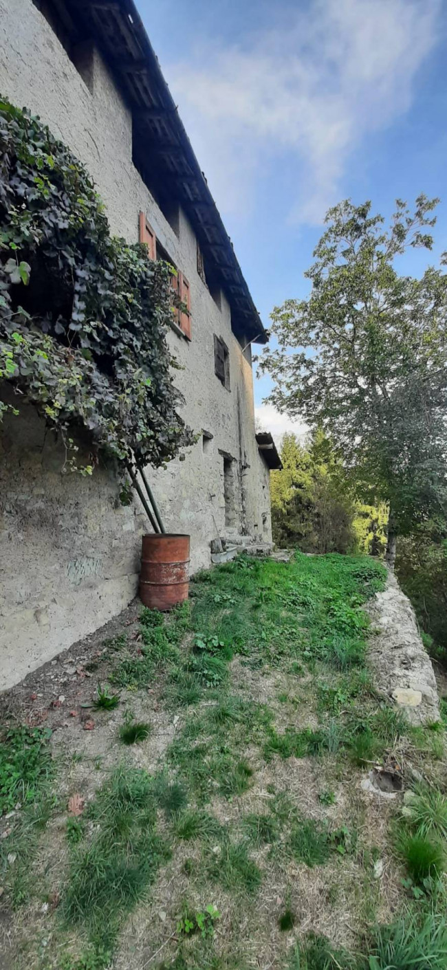 Rustico in vendita a Lavenone