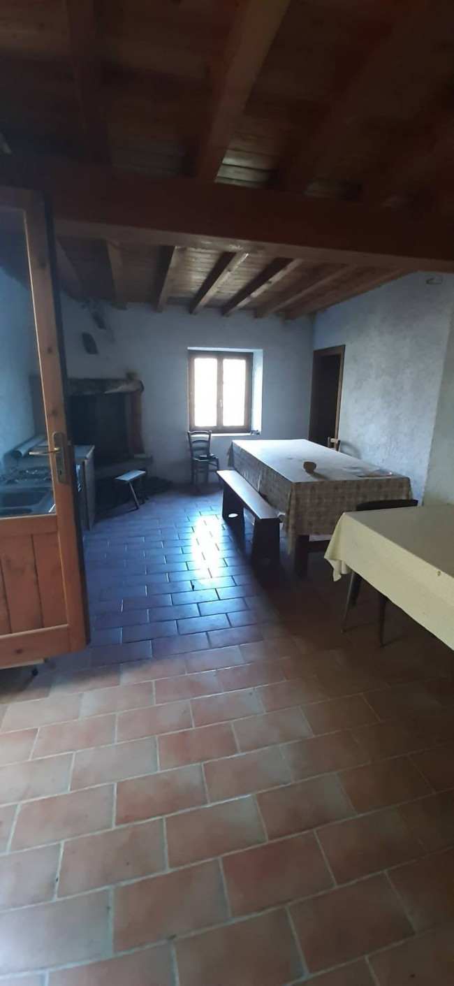 Rustico in vendita a Lavenone