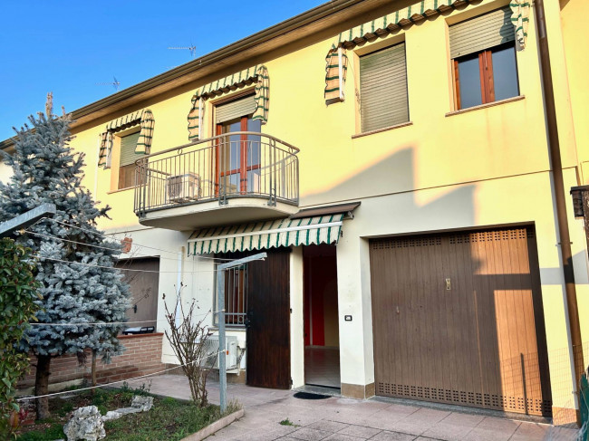 Villette a schiera in Vendita a Copparo