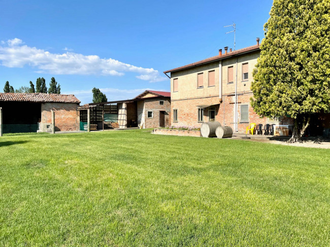 Rustico in Vendita a Ferrara