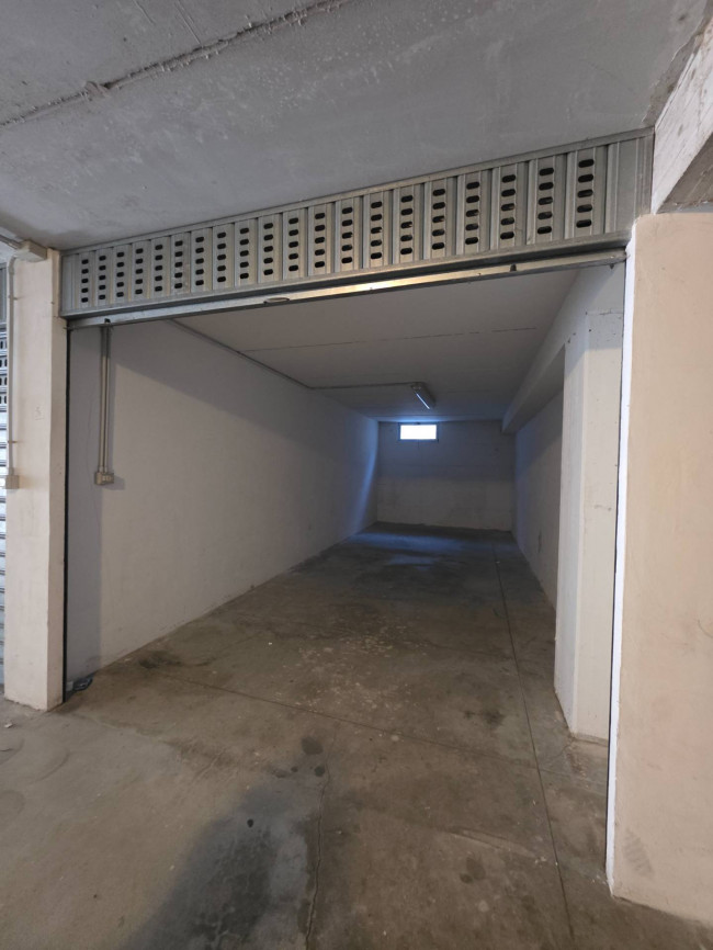 Box o garage in vendita a San Benedetto del Tronto