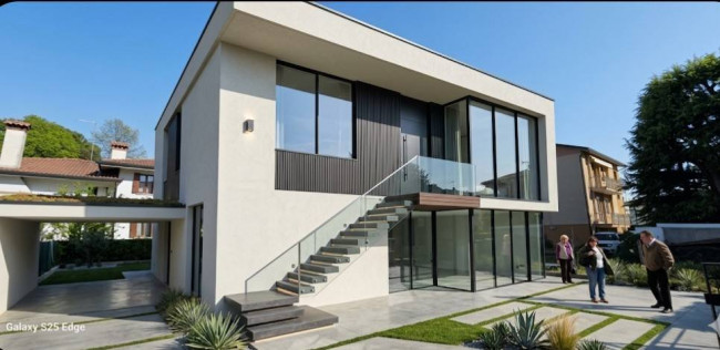 Casa/Villa in Vendita a Treviso